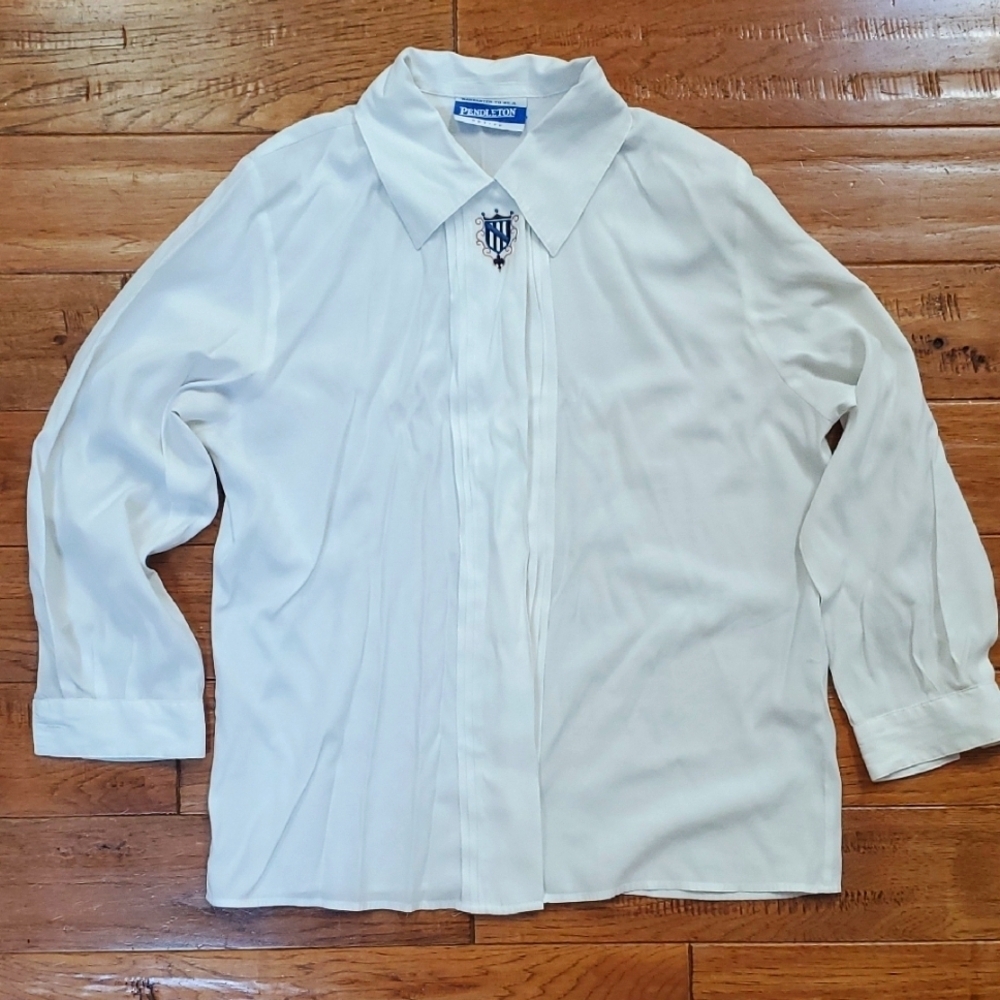 Pendleton Petite Crest Tuxedo Pleated Button Up Shirt